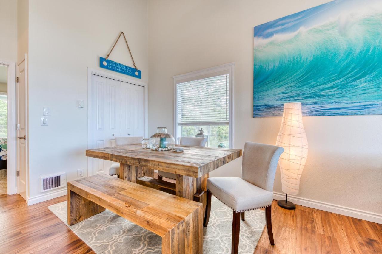 Coastal Comfort Oceanside Εξωτερικό φωτογραφία
